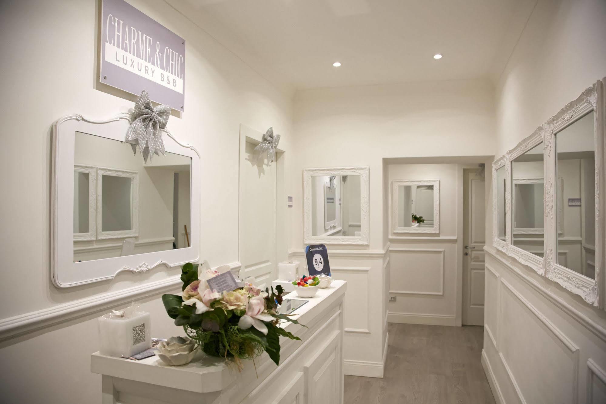 Charme & Chic Bed & Breakfast Roma Ngoại thất bức ảnh